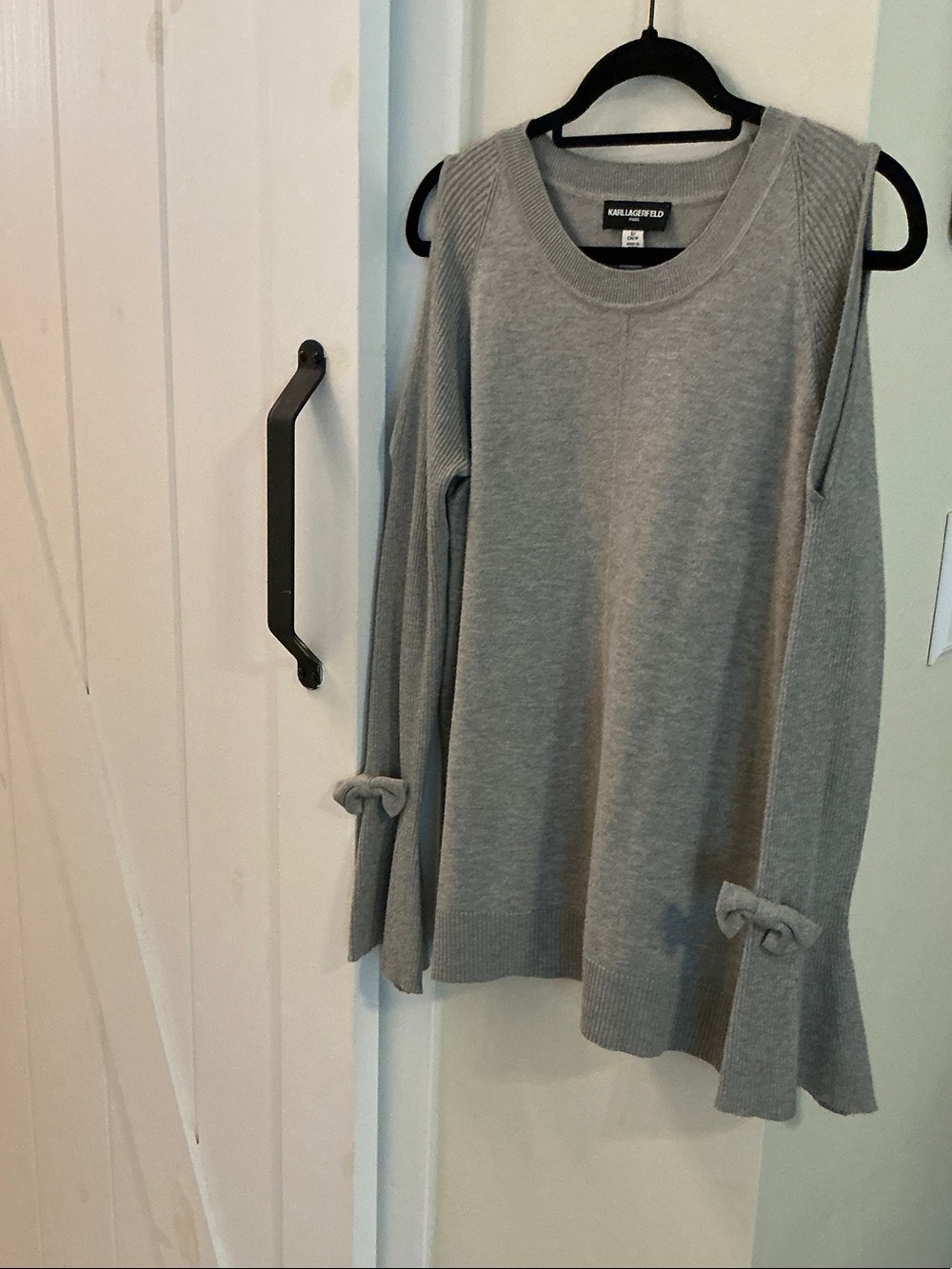Karl Lagerfeld Light Gray Cold-Shoulder Knit Top with Bow Cuffs